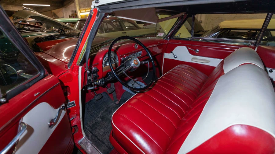 1953 Ford Crestline - Image 4 of 22
