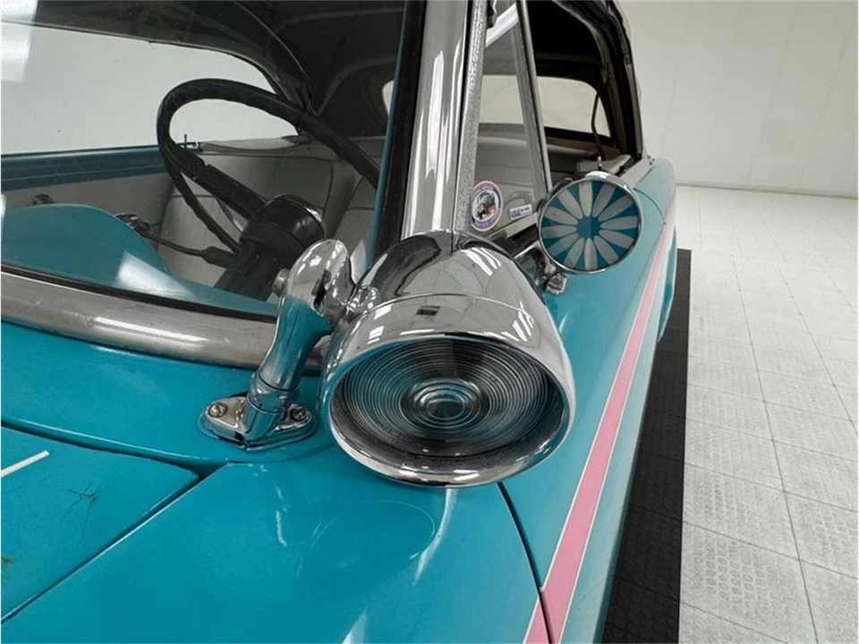 1953 Ford - Image 17 of 31