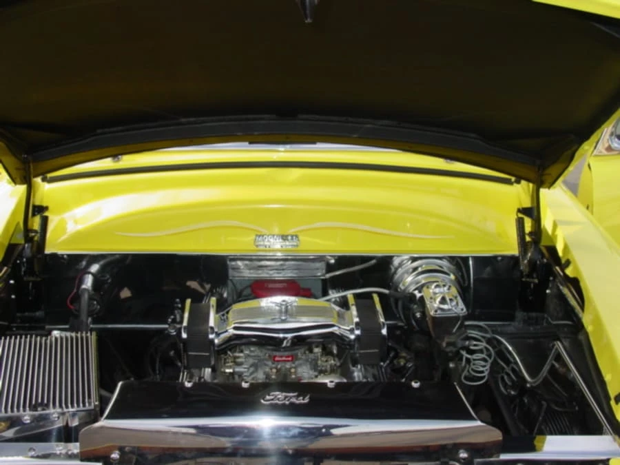 1953 Ford Crestline - Image 8 of 12