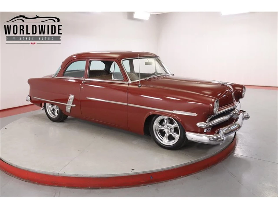 1953 Ford Customline - Image 2 of 31