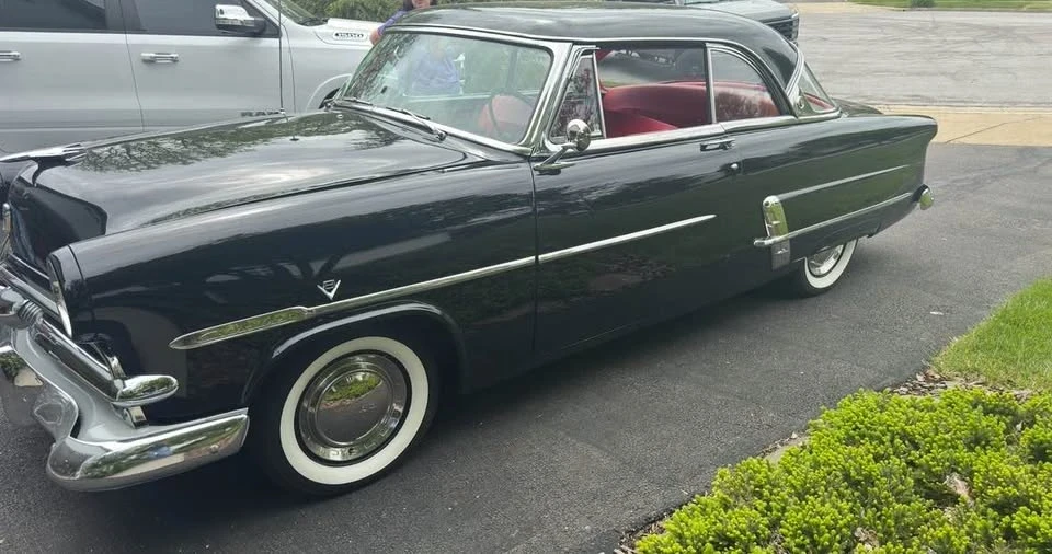 1953 Ford Crestline - Image 4 of 14