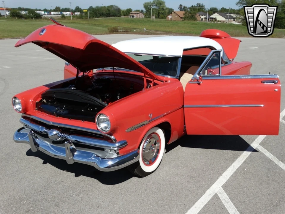 1953 Ford Crestline - Image 13 of 21