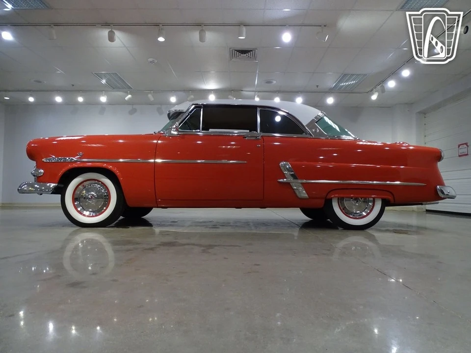 1953 Ford Crestline - Image 8 of 12