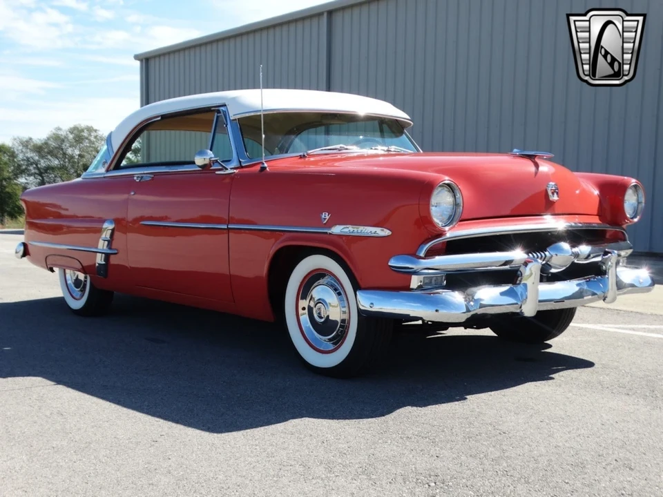 1953 Ford Crestline - Image 11 of 21