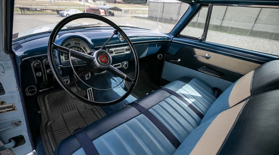 1953 Ford Crestline - Image 4 of 31
