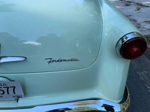 1953 Ford Crestline - Image 8 of 21