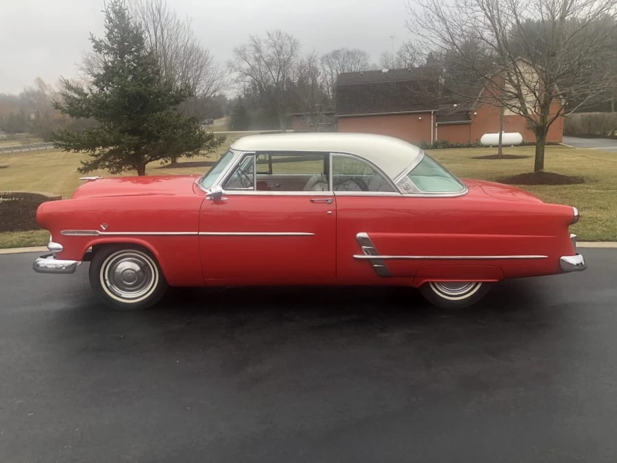 1953 Ford Crestline - Image 2 of 12