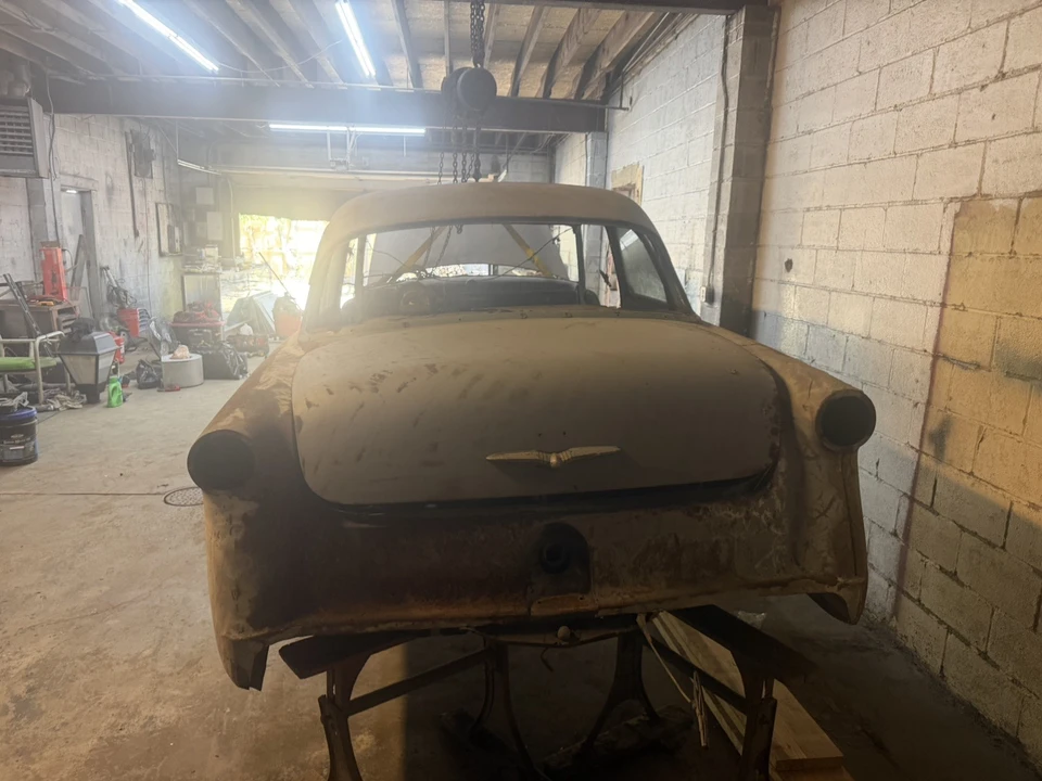 1953 Ford Crestline - Image 10 of 23