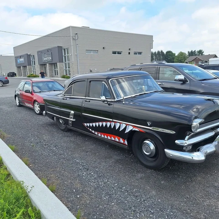 1953 Ford Crown Victoria - Image 2 of 18
