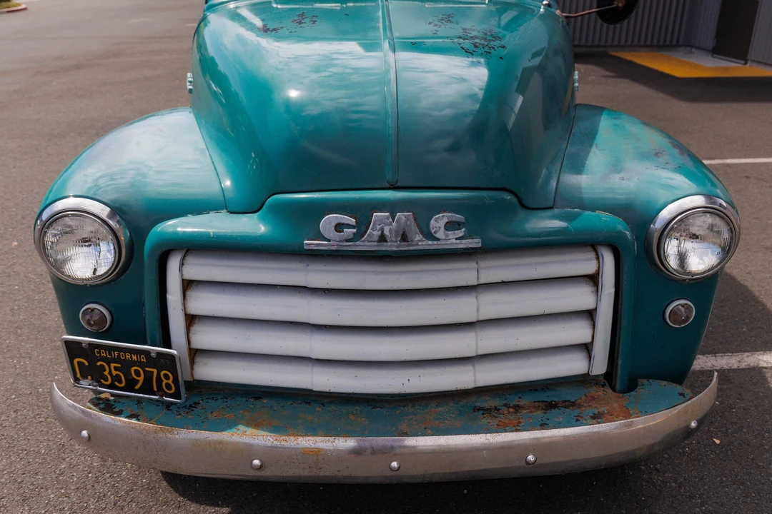 1953 GMC New Design - Image 16 of 31