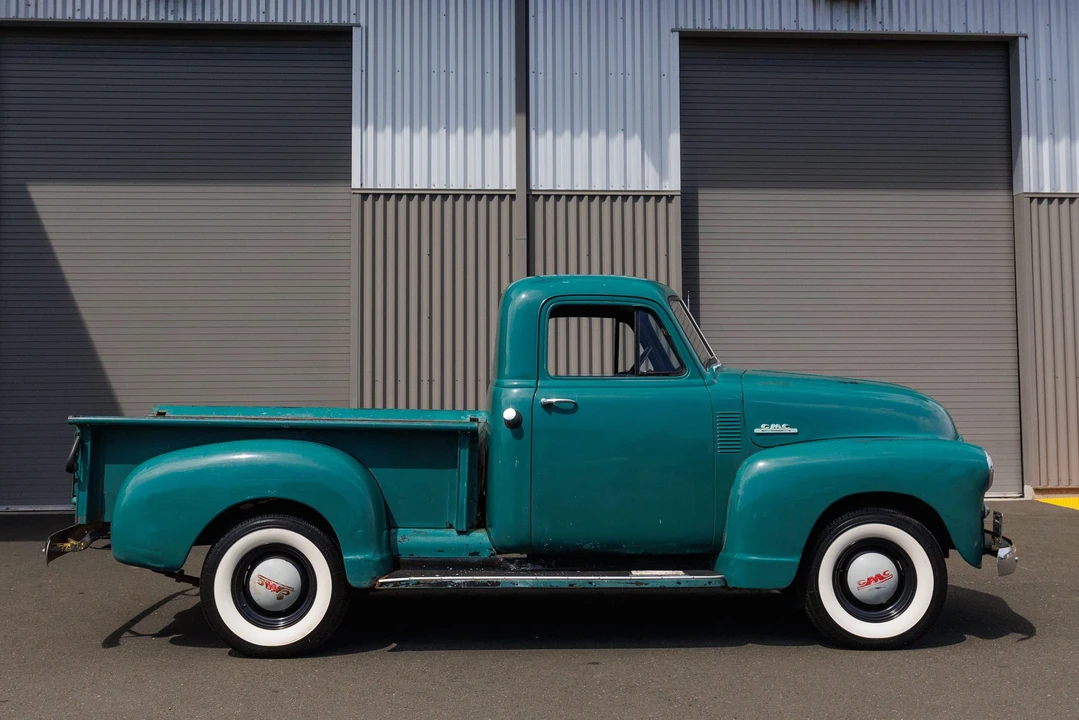 1953 GMC New Design - Image 11 of 31
