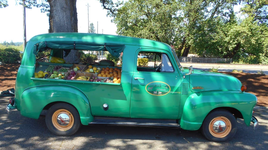 1953 GMC New Design - Image 3 of 12