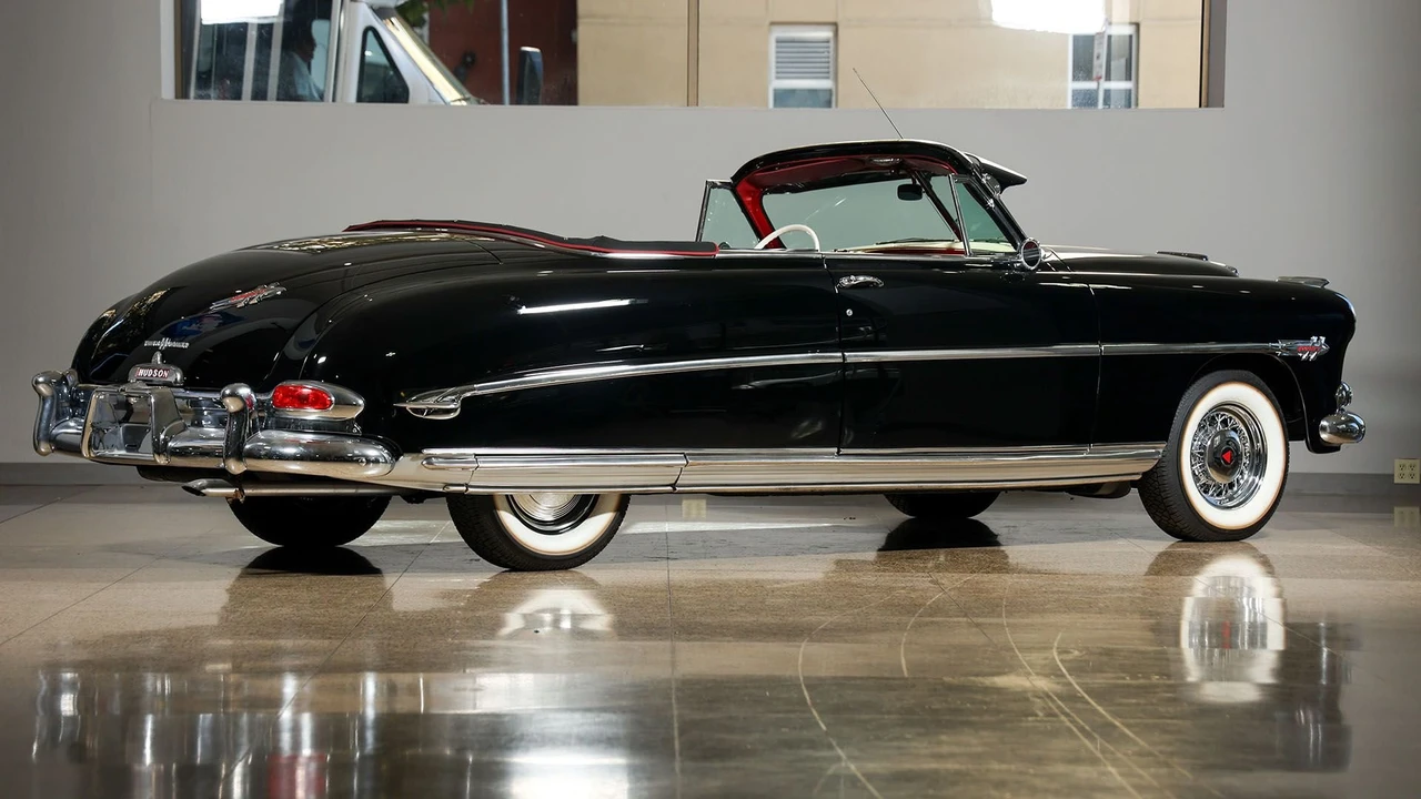 1953 Hudson Hornet - Image 2 of 31