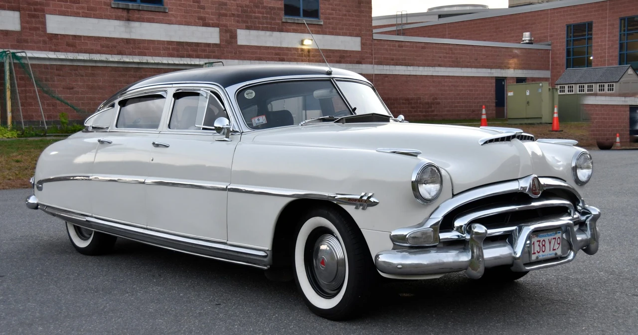 1953 Hudson Hornet - Image 10 of 31