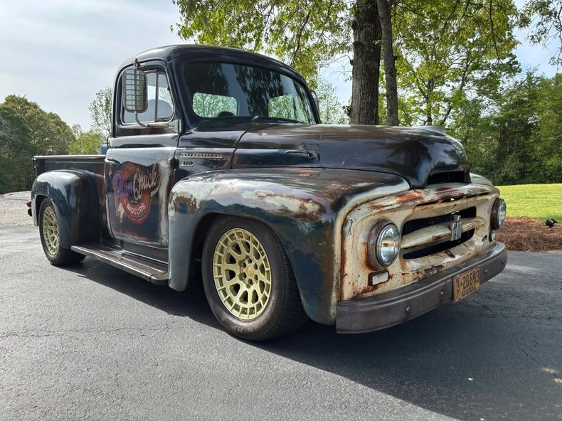 1953 International - Image 2 of 27