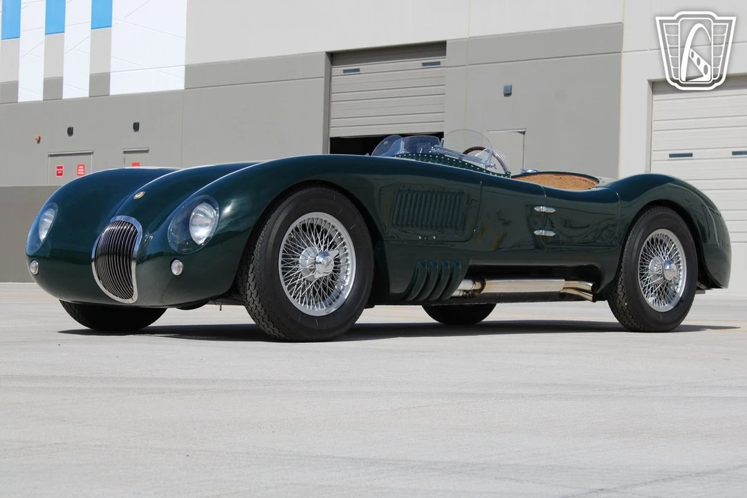 1953 Jaguar Replica - Image 3 of 12