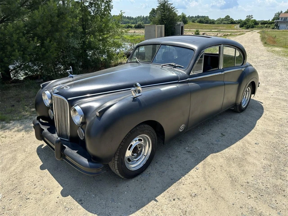 1953 Jaguar Mark VII & VIII & IX - Image 2 of 31