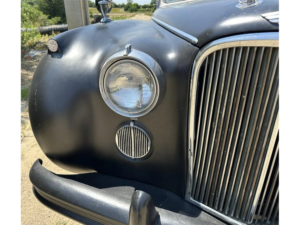 1953 Jaguar Mark VII & VIII & IX - Image 9 of 31