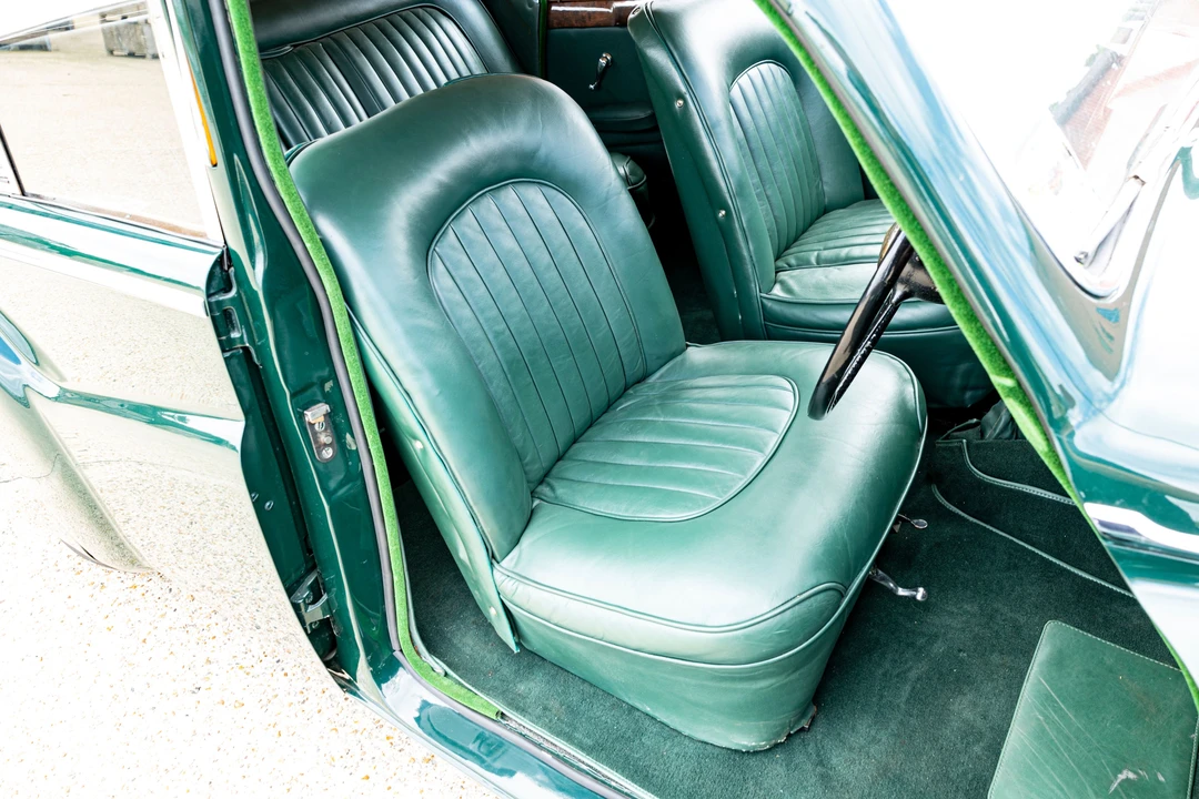 1953 Jaguar Mark VII & VIII & IX - Image 2 of 21