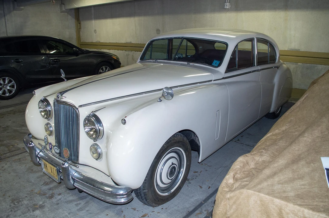 1953 Jaguar Mark VII & VIII & IX - Image 7 of 31