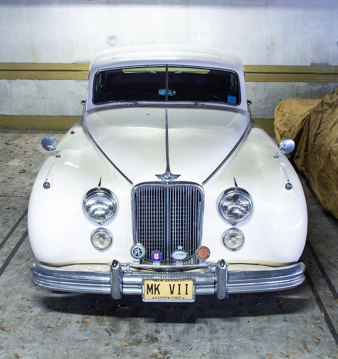 1953 Jaguar Mark VII & VIII & IX - Image 29 of 31