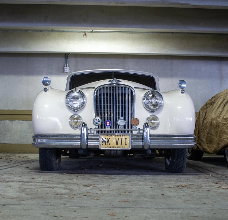 1953 Jaguar Mark VII & VIII & IX - Image 30 of 31