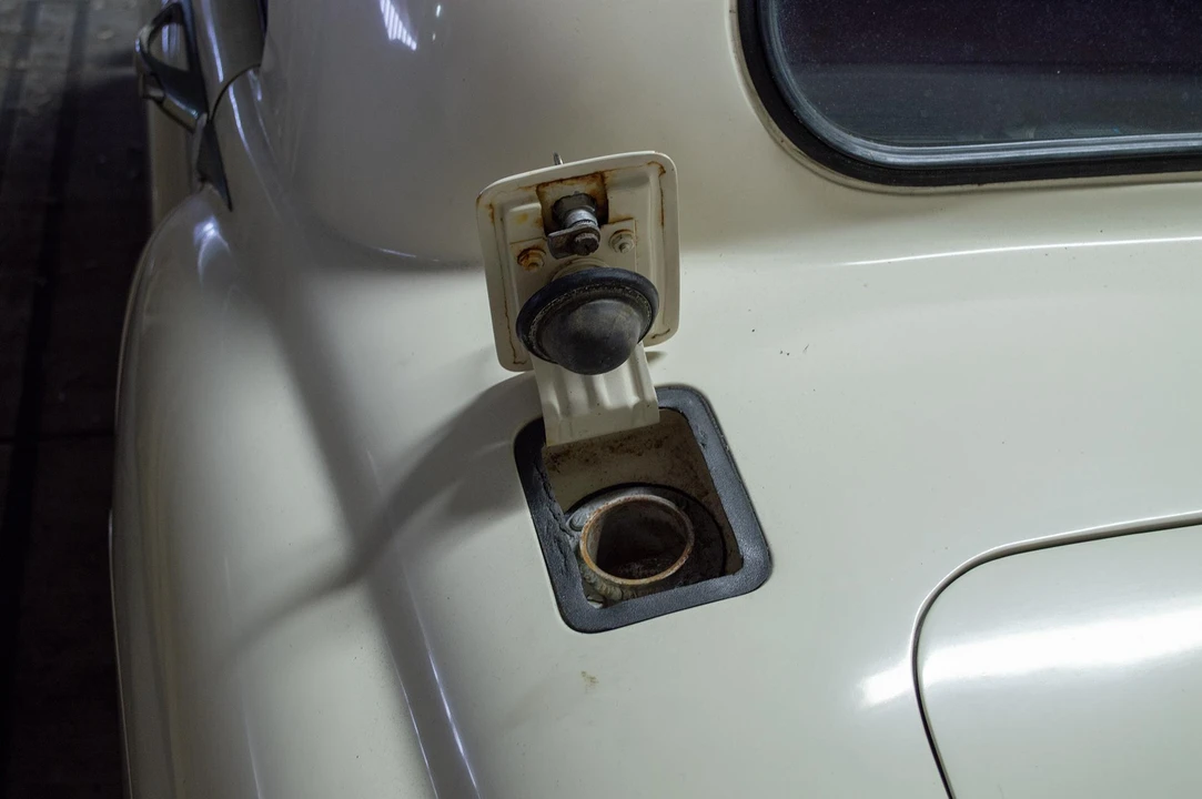 1953 Jaguar Mark VII & VIII & IX - Image 16 of 31