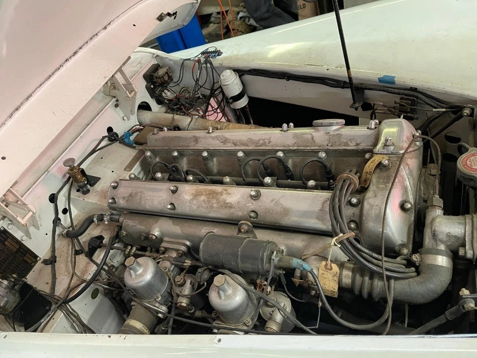 1953 Jaguar XK120 - Image 7 of 7