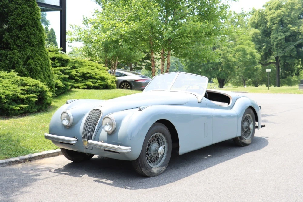 1953 Jaguar XK120 - Image 2 of 8