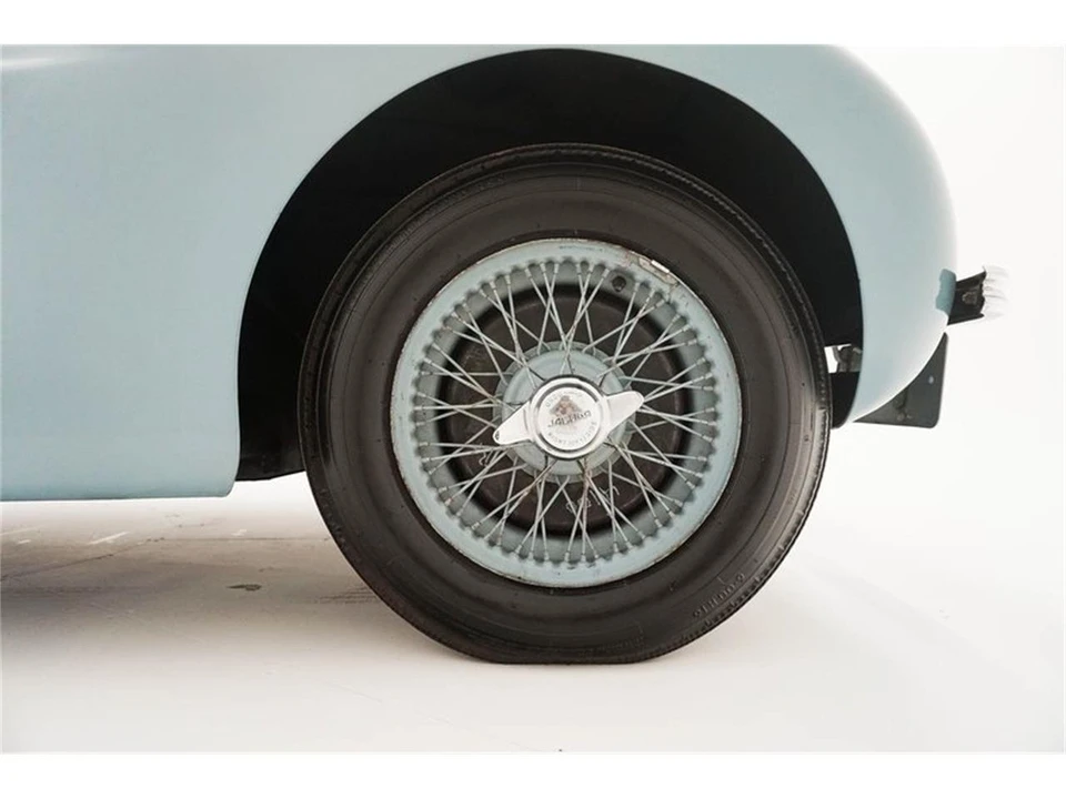 1953 Jaguar XK120 - Image 23 of 31