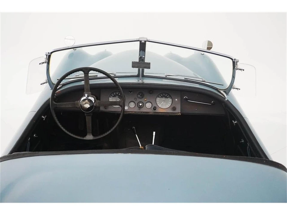 1953 Jaguar XK120 - Image 30 of 31
