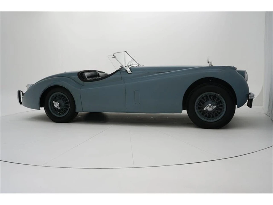 1953 Jaguar XK120 - Image 15 of 31