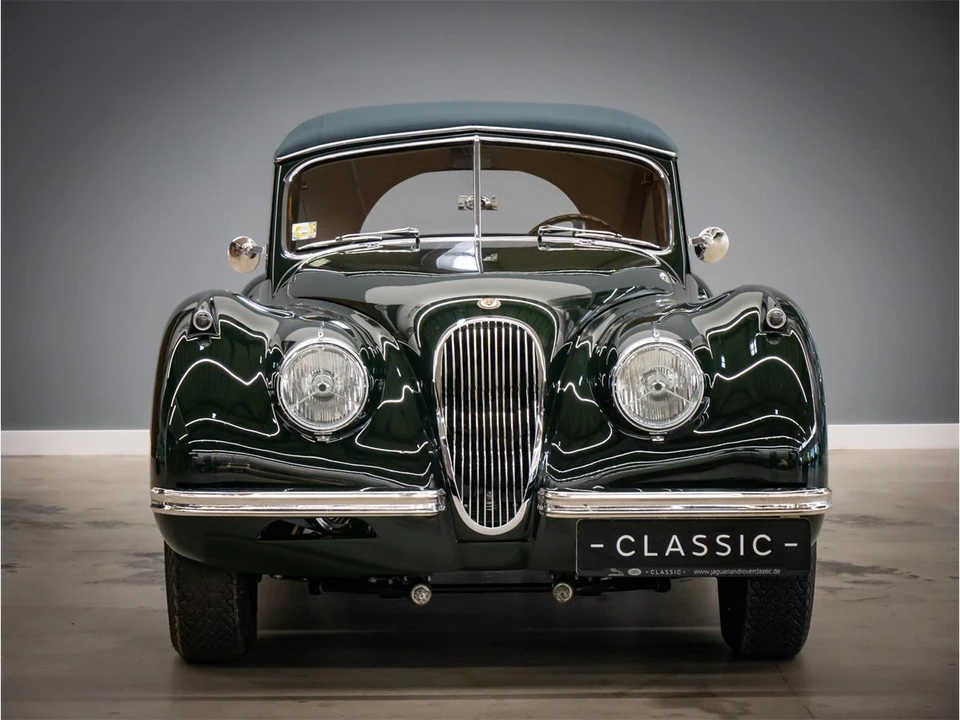 1953 Jaguar XK120 - Image 2 of 30