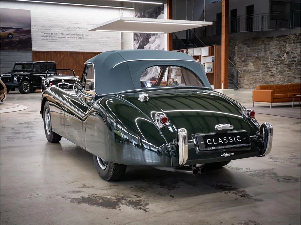 1953 Jaguar XK120 - Image 4 of 30