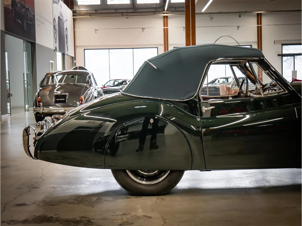 1953 Jaguar XK120 - Image 7 of 30