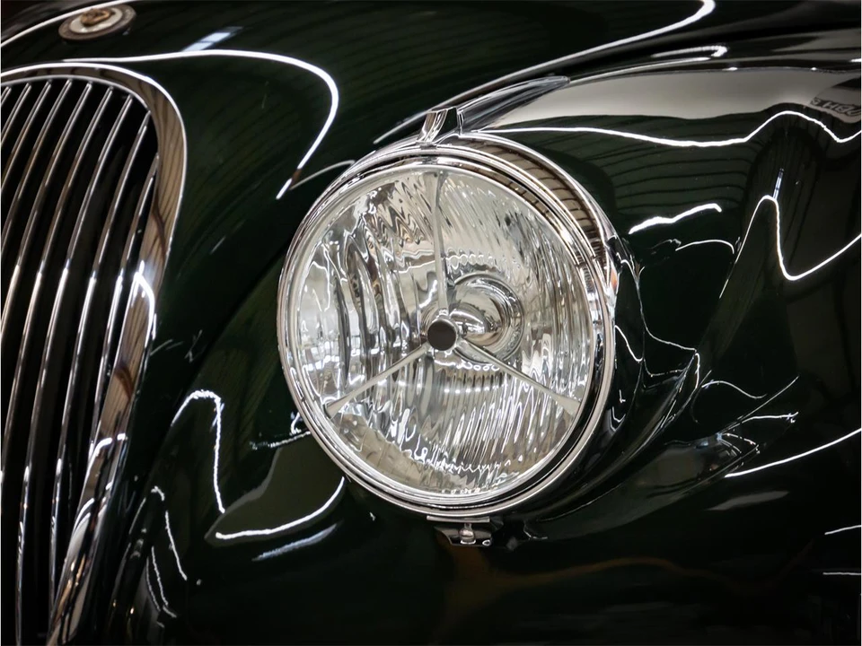 1953 Jaguar XK120 - Image 27 of 30