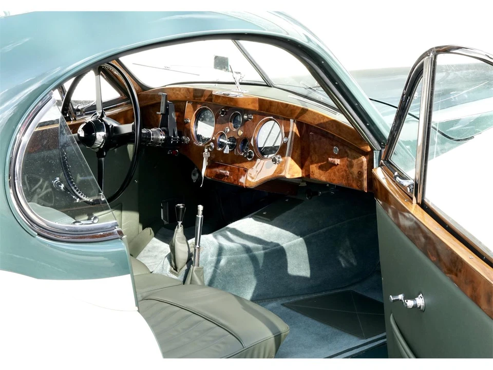 1953 Jaguar XK120 - Image 10 of 12