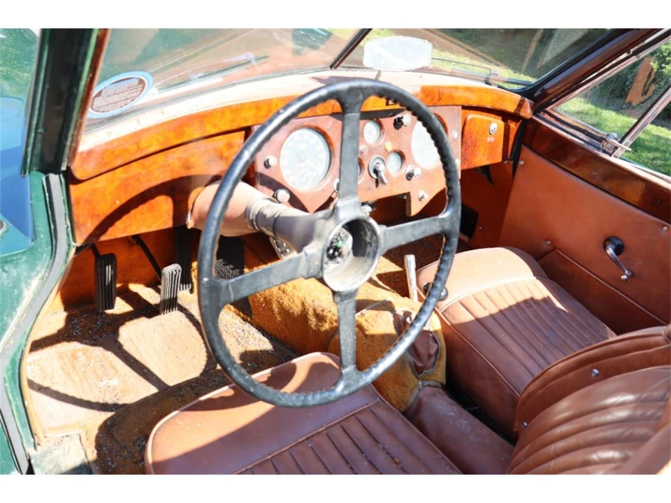 1953 Jaguar XK120 - Image 7 of 8