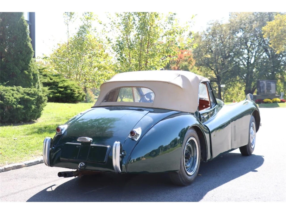1953 Jaguar XK120 - Image 5 of 8