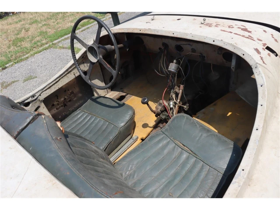 1953 Jaguar XK120 - Image 4 of 5