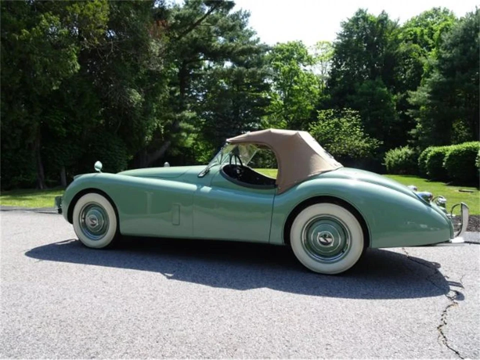 1953 Jaguar XK120 - Image 3 of 15