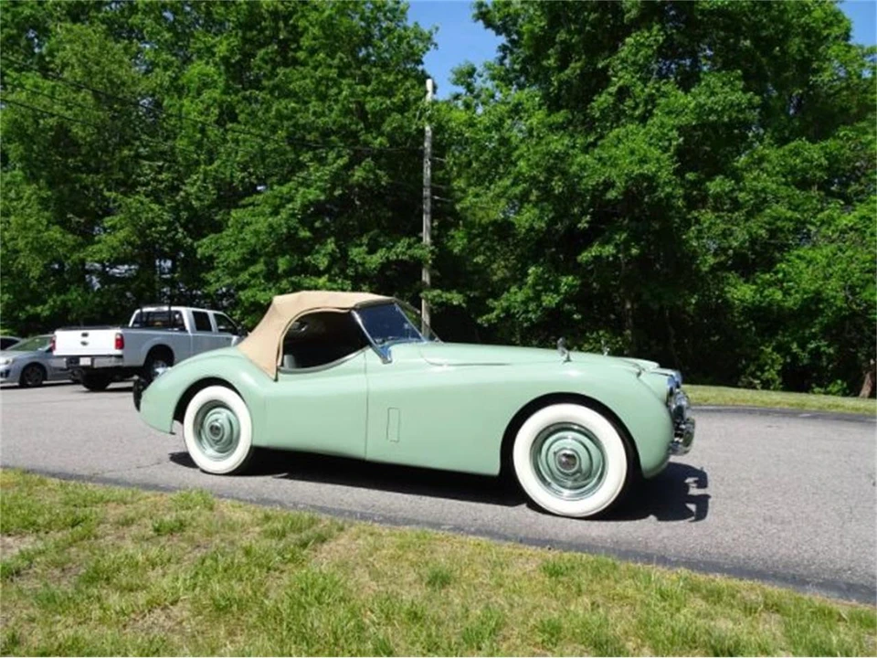 1953 Jaguar XK120 - Image 2 of 15