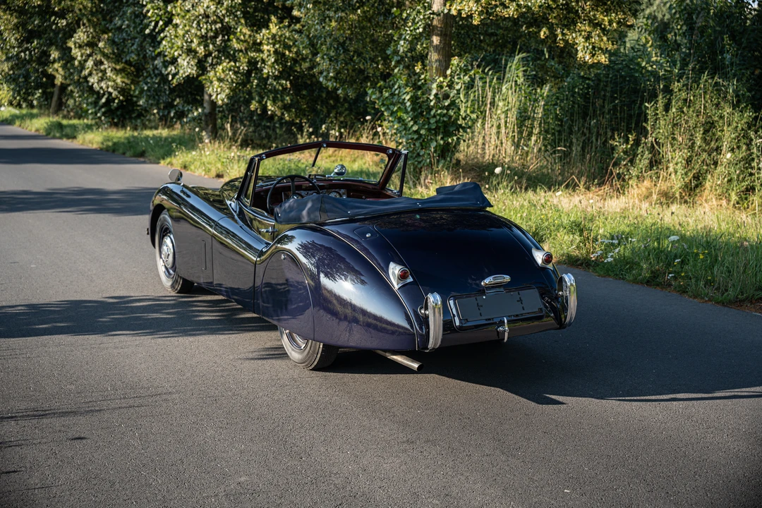 1953 Jaguar XK120 DHC Drophead - Image 14 of 31