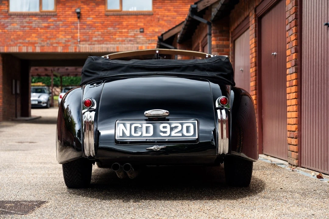 1953 Jaguar XK120 DHC Drophead - Image 11 of 30