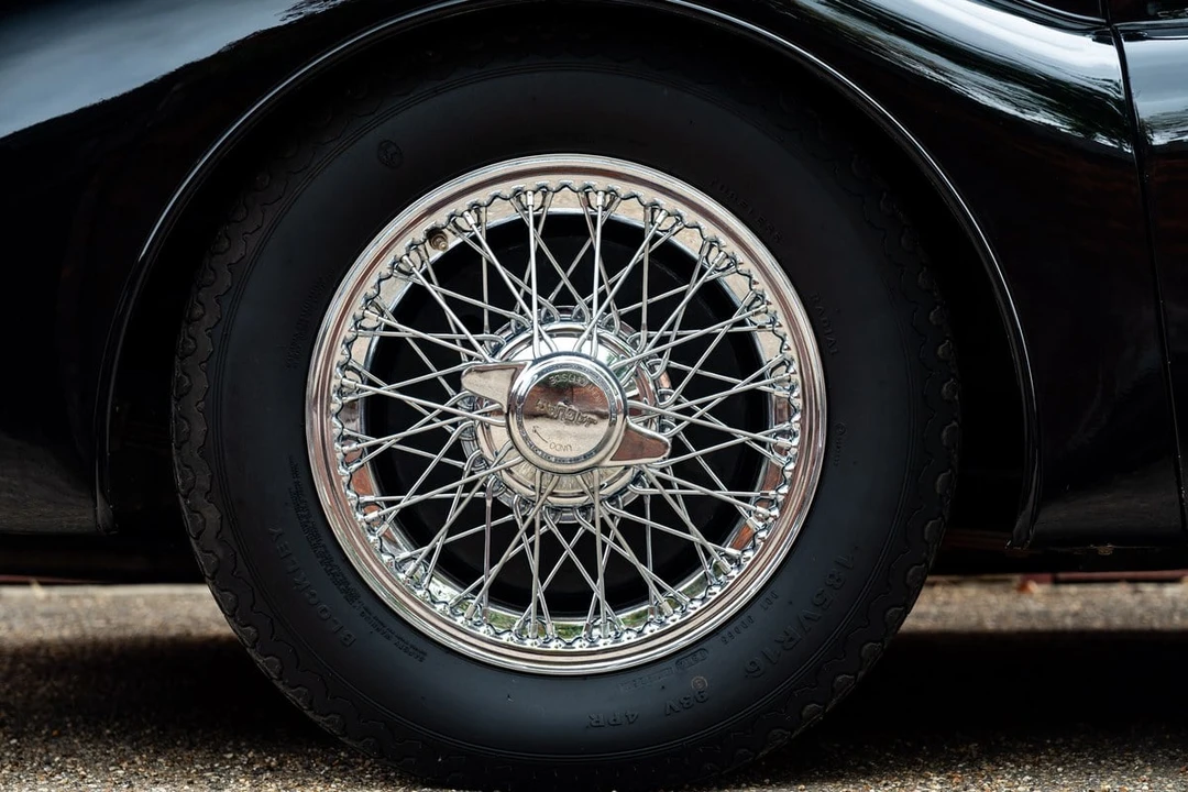 1953 Jaguar XK120 DHC Drophead - Image 29 of 30