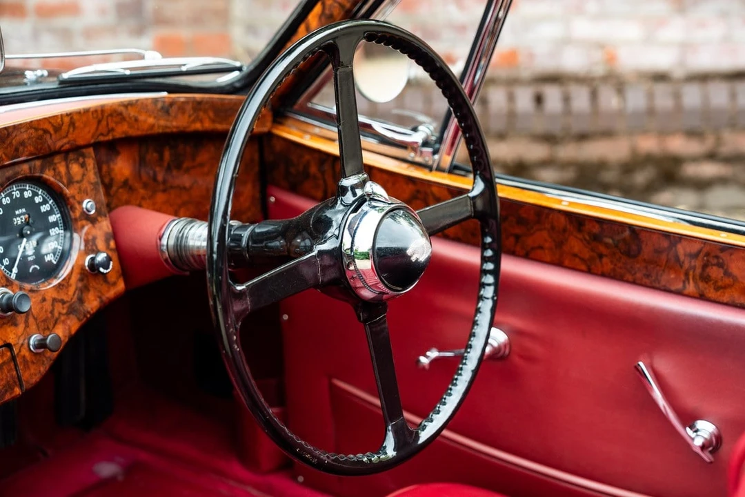 1953 Jaguar XK120 DHC Drophead - Image 4 of 30