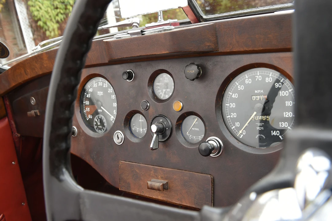 1953 Jaguar XK120 DHC Drophead - Image 6 of 31