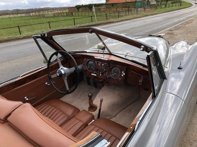1953 Jaguar XK120 DHC Drophead - Image 4 of 8