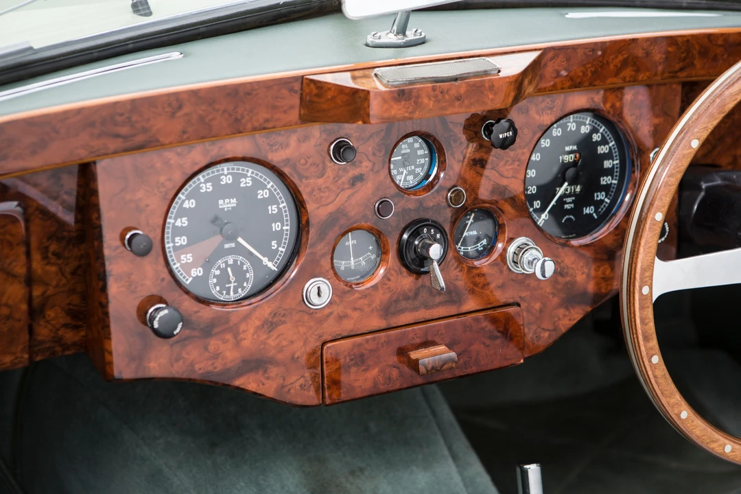 1953 Jaguar XK120 DHC Drophead - Image 11 of 23