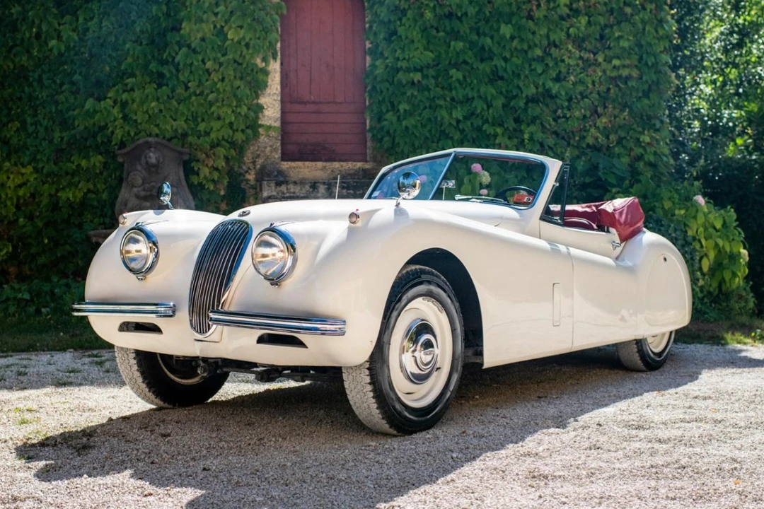 1953 Jaguar XK120 DHC Drophead - Image 1 of 31